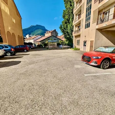 Apartament Excellent T2 - Moderne & Equipe Avec Parking Grenoble