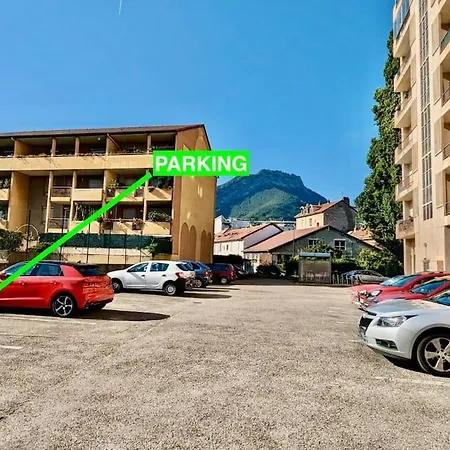 Excellent T2 - Moderne & Equipe Avec Parking Apartman Grenoble